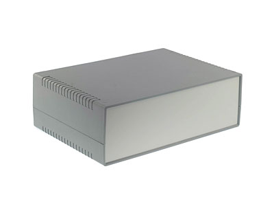 G733