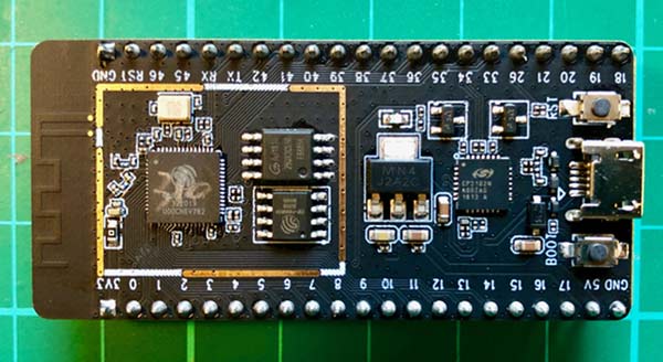Внешний вид ESP32-S2 Beta-DevKitC V1.1