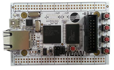 LPC4357-DB1-B – компактная отладочная плата на базе цифрового сигнального Cortex-M4 микроконтроллера LPC4357FET256 с Cortex-M0 сопроцессором. Вид сверху.