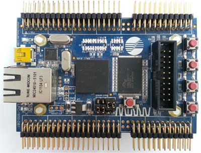 LPC1850-DB1-A – оценочная плата на базе высокопроизводительного Cortex-M3 микроконтроллера LPC1850FET256 от NXP. Вид сверху