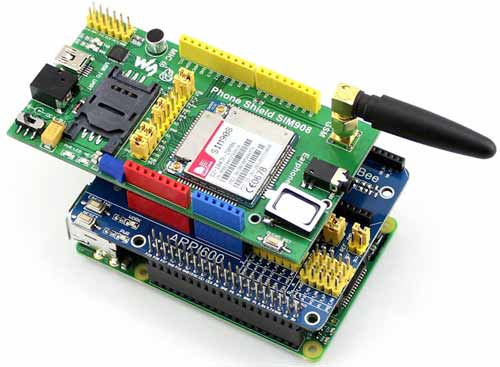 Соединение с  Raspberry Pi Model B+ и GSM/GPRS шильдом