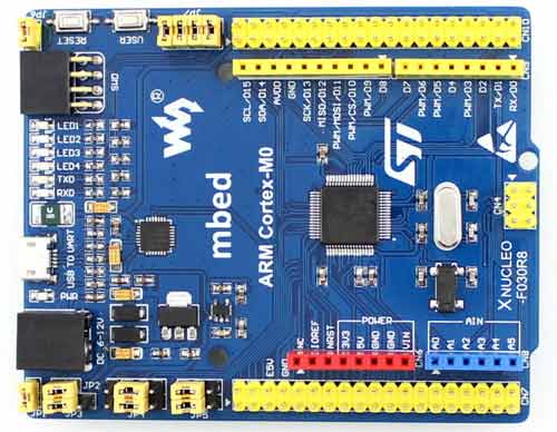 Отладочная плата XNUCLEO-F030R8. Вид сверху