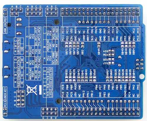 Отладочная плата XNUCLEO-F411RE. Вид снизу
