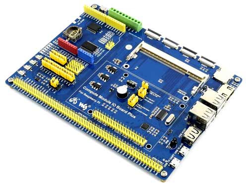 Отладочная плата Compute Module IO Board Plus. Общий вид